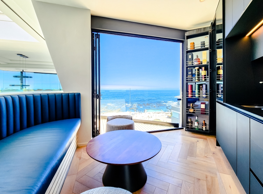 5 Bedroom Property for Sale in Sea Point Western Cape